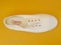Cienta 70997 05 - Tennis Toile Blanche - Sans Lacet 12 Cienta 70997 05 - Tennis Toile Blanche - Sans Lacet -Pas à Pas cd24607c73b9e66c561f35ea11d5d5ef img 7568.jpg 169005